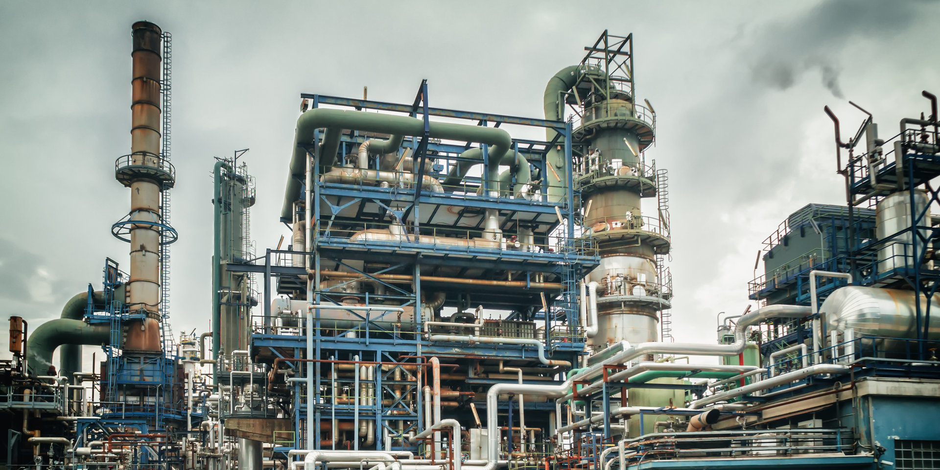 Change through adversity: What are the major challenges faced by Industry 4.0?